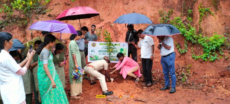 ಕಾಶಿಪಟ್ನದಲ್ಲಿ ವನಮಹೋತ್ಸವ ಕಾರ್ಯಕ್ರಮ