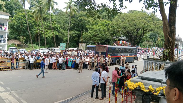 ಧರ್ಮಸ್ಥಳದಲ್ಲಿ ಪೊಲೀಸ್ ಸರ್ಪಗಾವಲು