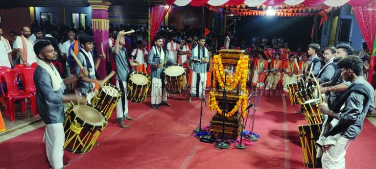 ನಾಳ: ಶರವನ್ನರಾತ್ರಿ ಪೂಜೆ ಮತ್ತು ಭಜನೋತ್ಸವ