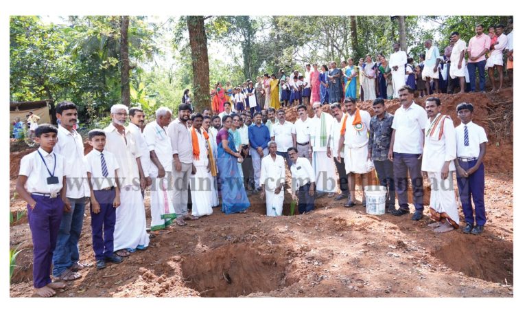 ಕುತ್ಲೂರು ಸ.ಉ ಶಾಲಾ ತೋಟದ ಲೋಕಾರ್ಪಣೆ-ಶಿಕ್ಷಣ ಸಂಸ್ಥೆಗಳ ಅಭಿವೃದ್ಧಿಗೆ ಸಾಮೂಹಿಕ ಪ್ರಯತ್ನ ಅಗತ್ಯ-ಹರೇಕಳ ಹಾಜಬ್ಬ