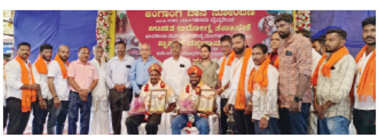 ಅಳದಂಗಡಿ: ಶ್ರೀ ಸೋಮನಾಥೇಸ್ವರಿ ದೇವಸ್ಥಾನ ವಠಾರದಲ್ಲಿ ಹಿಂದು ಯುವಶಕ್ತಿ ಆಲಡ್ಕ ಕ್ಷೇತ್ರ ಸಮಾಜ ಸೇವಾ ಸಂಘಟನೆ ಆಯೋಜಕತ್ವದಲ್ಲಿ ಅಂಗಾಂಗ ದಾನ ನೋಂದಣಿ- ಆರೋಗ್ಯ ಶಿಬಿರ ಮತ್ತು ರಕ್ತದಾನ ಶಿಬಿರ ಹಾಗೂ ಯೋಧರಿಗೆ ಗೌರವ ಸಮರ್ಪಣೆ