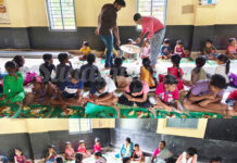 ಶಿಬಾಜೆ: ಶಾಲೆಯ ಮಕ್ಕಳಿಗೆ ಓಣಂ ಹಬ್ಬದ ಪ್ರಯುಕ್ತ ವಿಶೇಷ ಊಟ ನೀಡಿದ ಯುವಕರ ತಂಡ