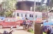 ಲಾಯಿಲದಲ್ಲಿ ಕೆಟ್ಟು ನಿಂತ ಸರಕಾರಿ ಬಸ್: ಟ್ರಾಫಿಕ್ ಜಾಮ್