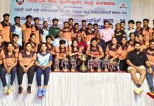 ಮೂಡುಬಿದಿರೆ: ರಾಜ್ಯ ಮಟ್ಟದ ವೆಯಿಟ್ಲಿಫ್ಟಿಂಗ್ ಚಾಂಪಿಯನ್ ಶಿಪ್-ಆಳ್ವಾಸ್ಗೆ ಸಮಗ್ರ ತಂಡ ಪ್ರಶಸ್ತಿ: 6 ವಿಭಾಗದಲ್ಲಿ ಪ್ರಶಸ್ತಿ