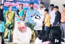 ಅನಿಲ್ ಅಂಚನ್ ಅವರಿಂದ ಕಾಶಿಪಟ್ಣ ಸ. ಪ್ರೌ. ಶಾಲೆಯ ಎಲ್ಲಾ ವಿದ್ಯಾರ್ಥಿಗಳಿಗೆ ಟಿ-ಶರ್ಟ್ ಕೊಡುಗೆ