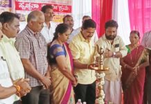 ಮೂಡುಕೋಡಿ: ಪ.ಜಾತಿ ಪ.ಪ೦ಗಡದ ಫಲಾನುಭವಿಗಳಿಗೆ ಸೀಲಿ೦ಗ್ ಫ್ಯಾನ್ ವಿತರಣೆ ಹಾಗೂ ವಿವಿಧ ಸ೦ಘ ಸ೦ಸ್ಥೆಗಳಿ೦ದ ಸ್ವಚ್ಚತಾ ಕಾರ್ಯಕ್ರಮ