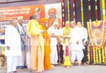 ಧರ್ಮಸ್ಥಳ: ದ್ವಿಸಹಸ್ರ ಮದ್ಯವರ್ಜನ ಶಿಬಿರದ ಸಹಸ್ರಾರು ಮದ್ಯವರ್ಜಿತರ ಸಮಾವೇಶ