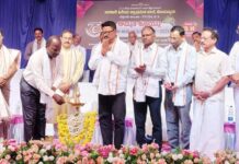 ಕೊಯ್ಯೂರು: ಸರಕಾರಿ ಹಿರಿಯ ಪ್ರಾಥಮಿಕ ಶಾಲೆಯ ಅಮೃತ ಮಹೋತ್ಸವ-ಕನ್ನಡಕ್ಕೆ ಪ್ರೋತ್ಸಾಹವನ್ನು ಕೊಡಬೇಕು: ಉಮೇಶ್ ನೀರಾರಿ