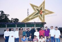 ಜಿಲ್ಲೆಯಲ್ಲೇ ಅತಿ ದೊಡ್ಡ ಹಾಗೂ ಎತ್ತರವಿರುವ ಕ್ರಿಸ್ ಮಸ್ ನಕ್ಷತ್ರ:ನೆಲ್ಯಾಡಿ ಸಂತ ಅಲ್ಫೋನ್ಸಾ ಚರ್ಚಿನ ಎಸ್.ಎಂ.ವೈ.ಎಂ ಯುವಕರಿಂದ ನಿರ್ಮಾಣ