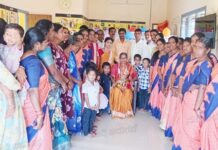 ಮಾಯ: ವರ್ಗಾವಣೆಗೊಂಡ ಅಂಗನವಾಡಿ ಕಾರ್ಯಕರ್ತೆ ಲೋಕಮ್ಮರಿಗೆ ಸನ್ಮಾನ