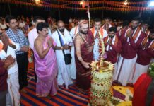 ನಾವು ನಂಬಿದಷ್ಟು ದೈವ ಶಕ್ತಿ ನೀಡಿ ರಕ್ಷಿಸುತ್ತದೆ: ವಿದ್ಯಾಶಂಕರಾನಂದ ಸರಸ್ವತಿ ಸ್ವಾಮೀಜಿ